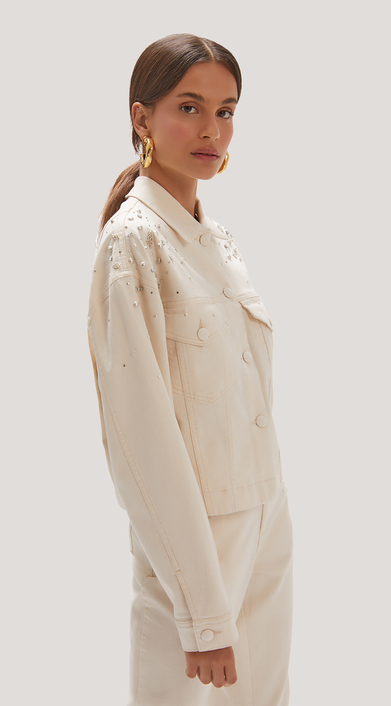 ✨美品✨SUAVELE NO COLLAR JACKET【SV-0148】 Shop the Savelle Notch Lapel Faux Fur Jacket Camel